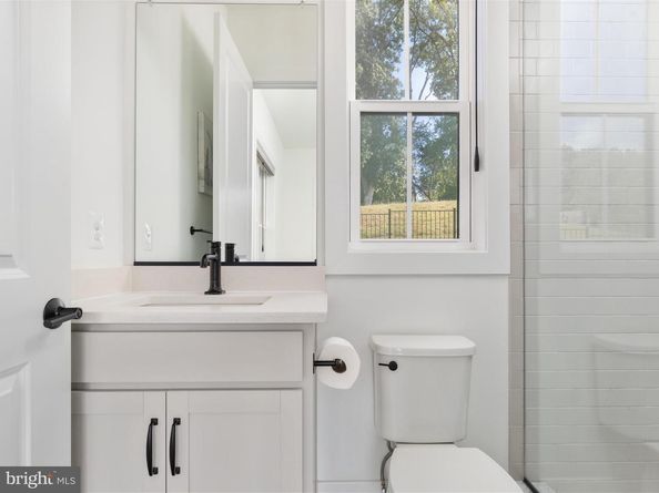 3557 Orchid Pond Way, Oakton VA 22124