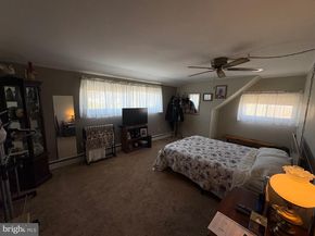 11 Dolphin Road, Levittown PA 19056