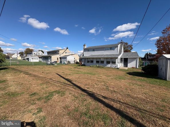 11 Dolphin Road, Levittown PA 19056