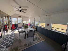 11 Dolphin Road, Levittown PA 19056