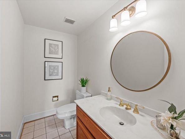 8025 Rising Ridge Road, Bethesda MD 20817