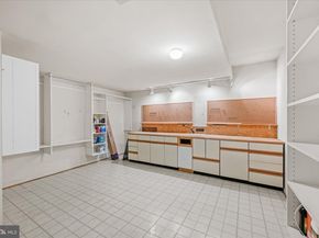 8025 Rising Ridge Road, Bethesda MD 20817