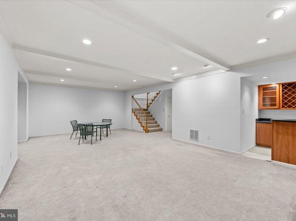 8025 Rising Ridge Road, Bethesda MD 20817