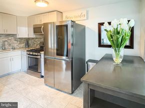 7661 Overbrook Avenue, Philadelphia PA 19151