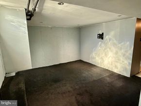 7661 Overbrook Avenue, Philadelphia PA 19151