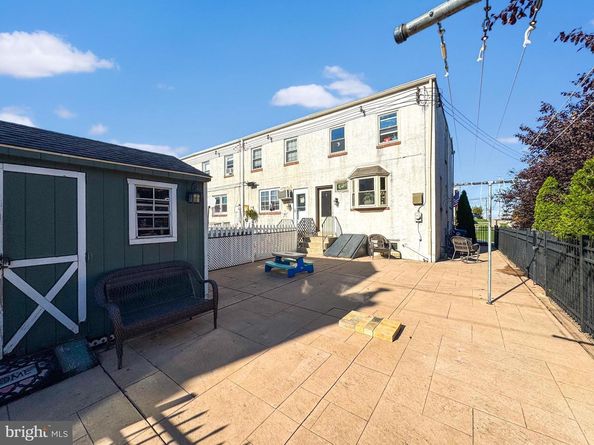 635 Wood Street, Conshohocken PA 19428