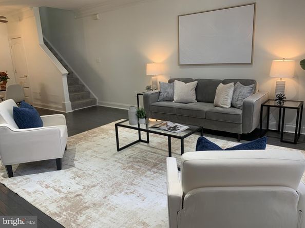 8085 Gatehouse Road 4, Falls Church VA 22042