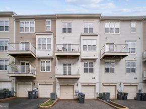 8085 Gatehouse Road 4, Falls Church VA 22042