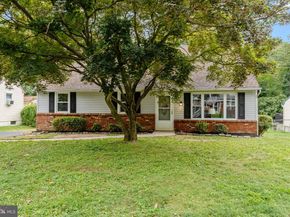 387 Larchwood Avenue, Feasterville Trevose PA 19053