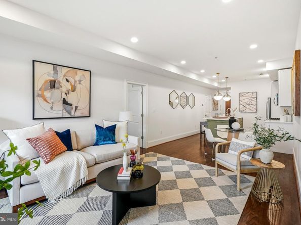 321 18TH Street SE 2, Washington DC 20003