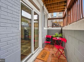 321 18TH Street SE 2, Washington DC 20003