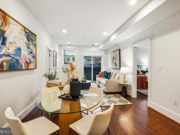 321 18TH Street SE 2, Washington DC 20003