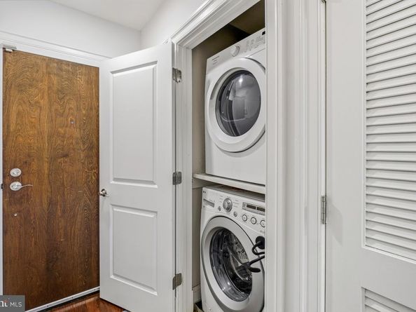 321 18TH Street SE 2, Washington DC 20003
