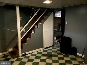 220 Weymouth Road, Darby PA 19023