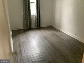 220 Weymouth Road, Darby PA 19023
