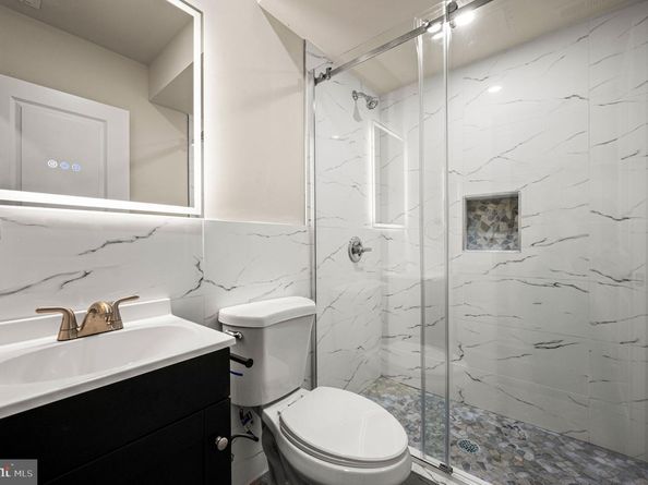4828 Greenway Avenue, Philadelphia PA 19143