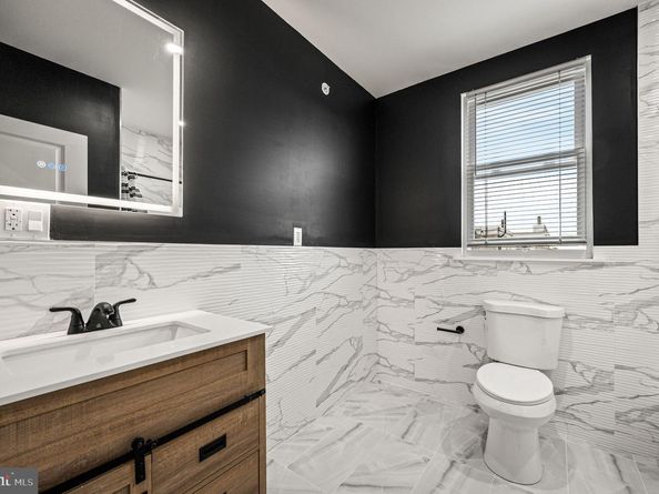 4828 Greenway Avenue, Philadelphia PA 19143