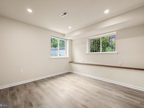 4828 Greenway Avenue, Philadelphia PA 19143