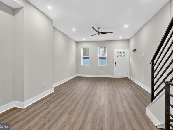 2467 Amber Street, Philadelphia PA 19125