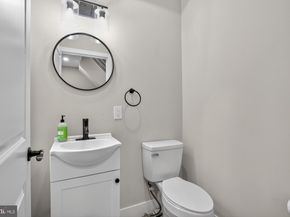 2467 Amber Street, Philadelphia PA 19125