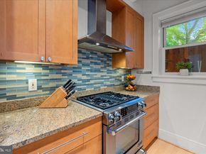 1817 Swann Street NW B, Washington DC 20009