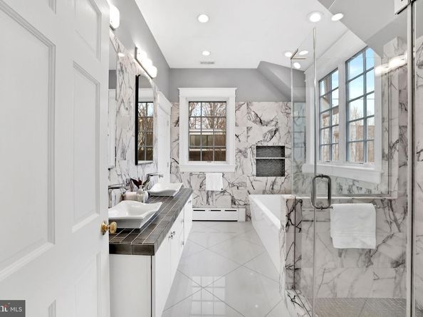 3113 44TH Street NW, Washington DC 20016