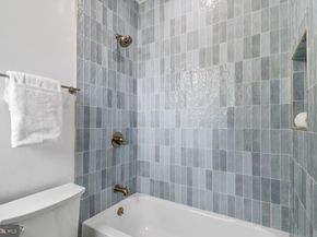 2524 41st Street NW 1, Washington DC 20007