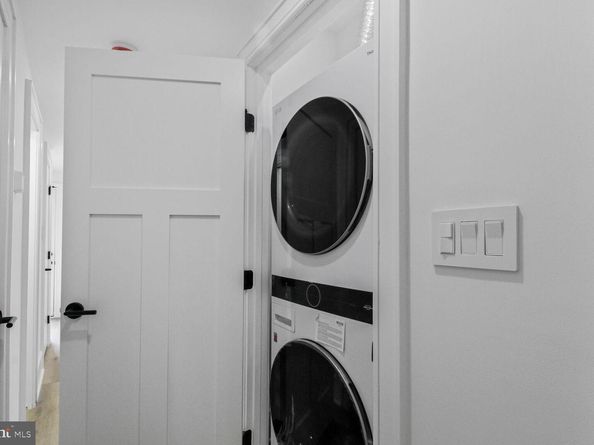 2524 41st Street NW 1, Washington DC 20007