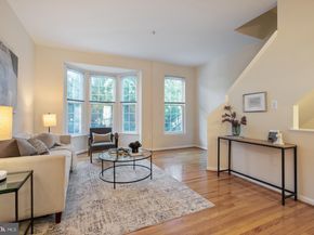 5818 Cowling Court, Alexandria VA 22304
