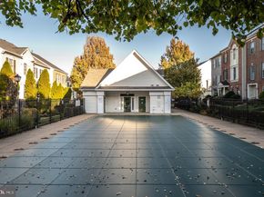 5818 Cowling Court, Alexandria VA 22304