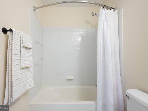 5818 Cowling Court, Alexandria VA 22304