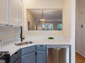 5818 Cowling Court, Alexandria VA 22304