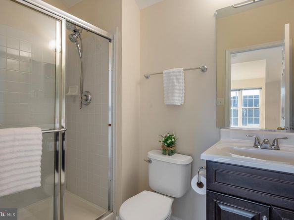 5818 Cowling Court, Alexandria VA 22304