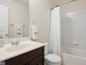 5818 Cowling Court, Alexandria VA 22304