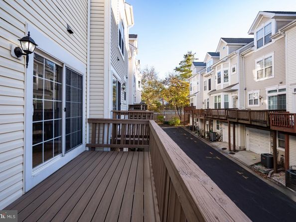 5818 Cowling Court, Alexandria VA 22304