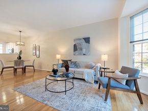 5818 Cowling Court, Alexandria VA 22304