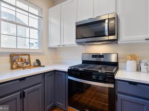 5818 Cowling Court, Alexandria VA 22304