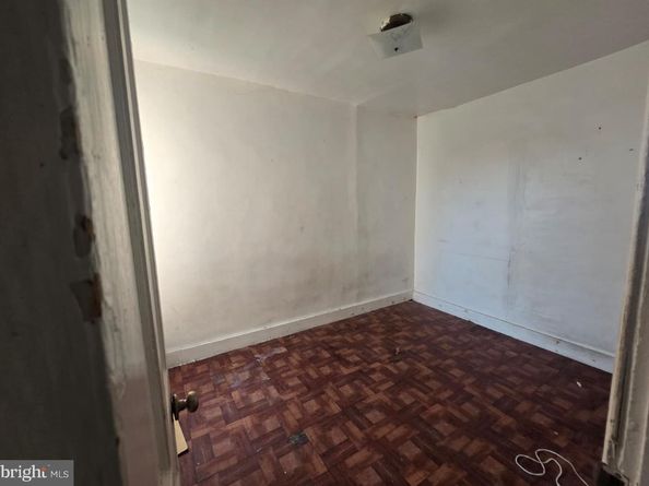 3029 N Hemberger Street, Philadelphia PA 19132