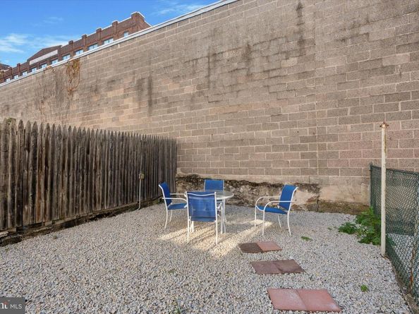 141 Leverington Avenue, Philadelphia PA 19127