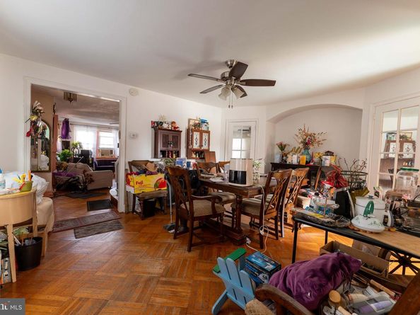 942. E Dorset Street, Philadelphia PA 19150