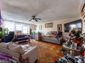 942. E Dorset Street, Philadelphia PA 19150