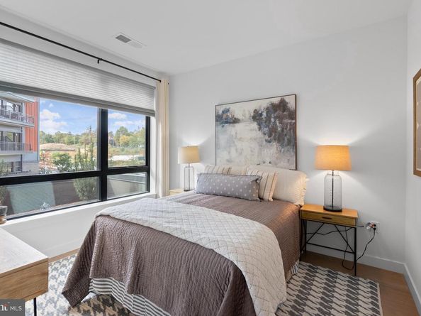 7175 12TH Street NW 214, Washington DC 20012