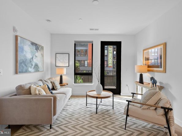7175 12TH Street NW 214, Washington DC 20012