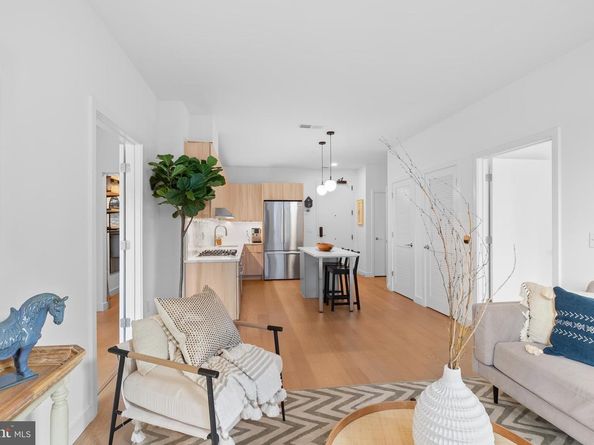 7175 12TH Street NW 214, Washington DC 20012