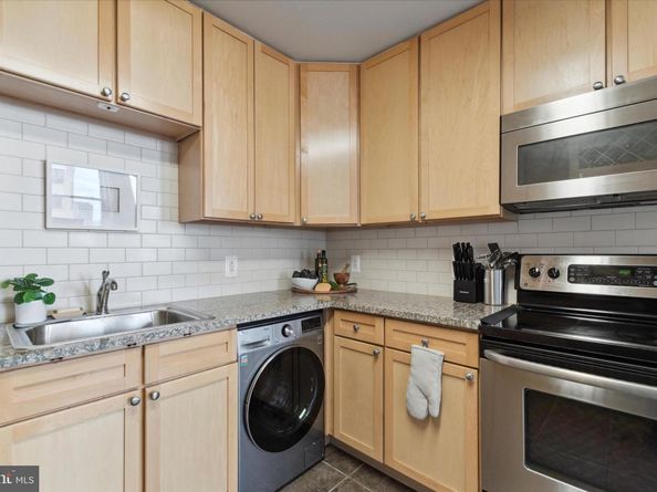 111 S 15TH Street 2303, Philadelphia PA 19102