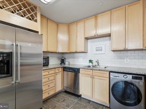 111 S 15TH Street 2303, Philadelphia PA 19102