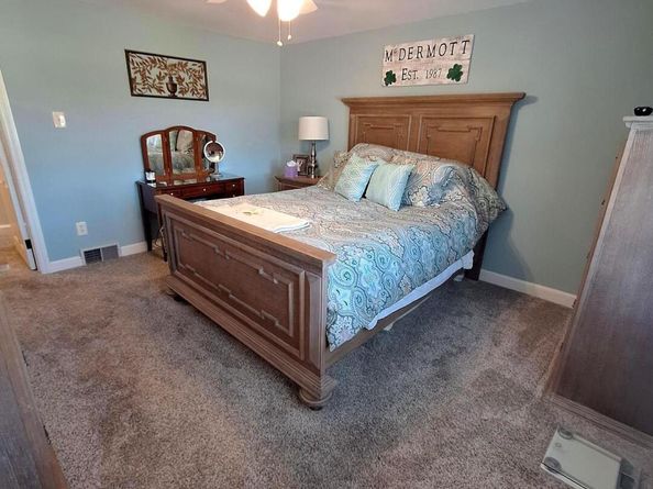 1002 Brookwood Lane, Glenolden PA 19036