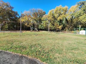 1002 Brookwood Lane, Glenolden PA 19036