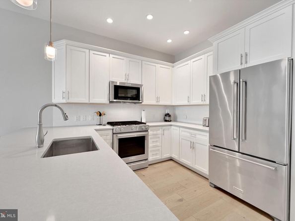 575 S Goddard Boulevard 504, King Of Prussia PA 19406