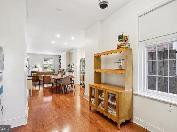 4225 Regent Square, Philadelphia PA 19104
